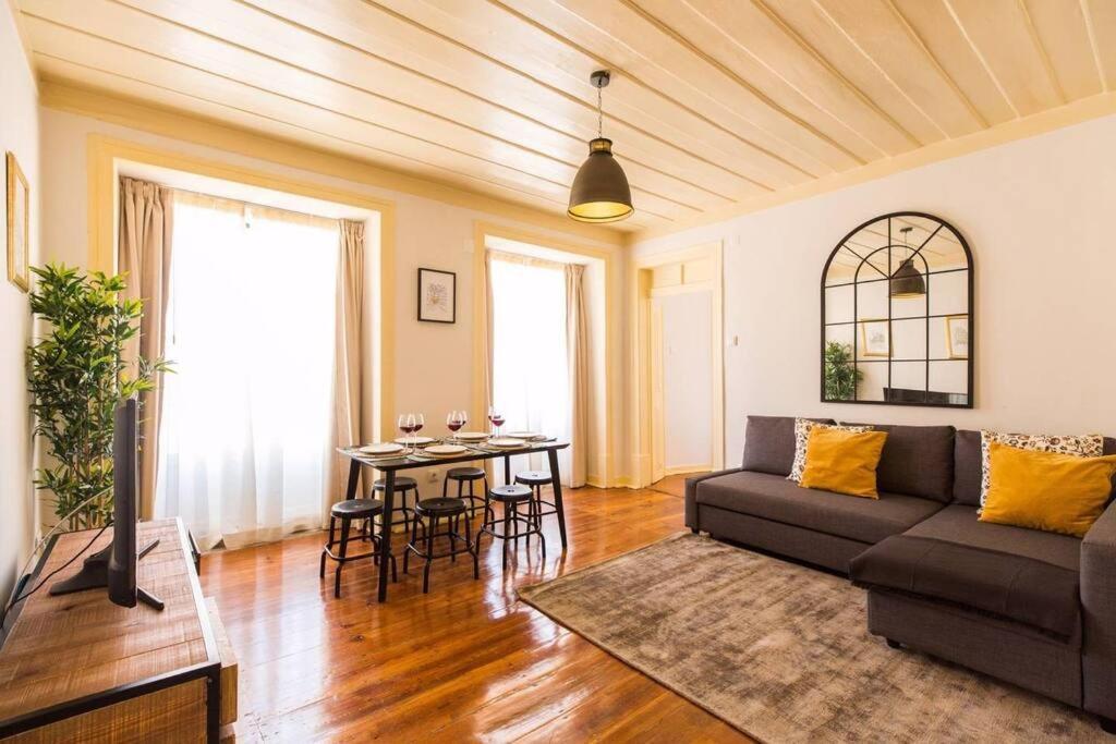 Apartamento Ola Lisbon - Castelo IV Exterior foto